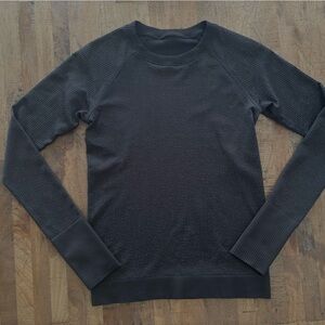 Lululemon Rest Less Pullover Black/graphite Long Sleeve Tee